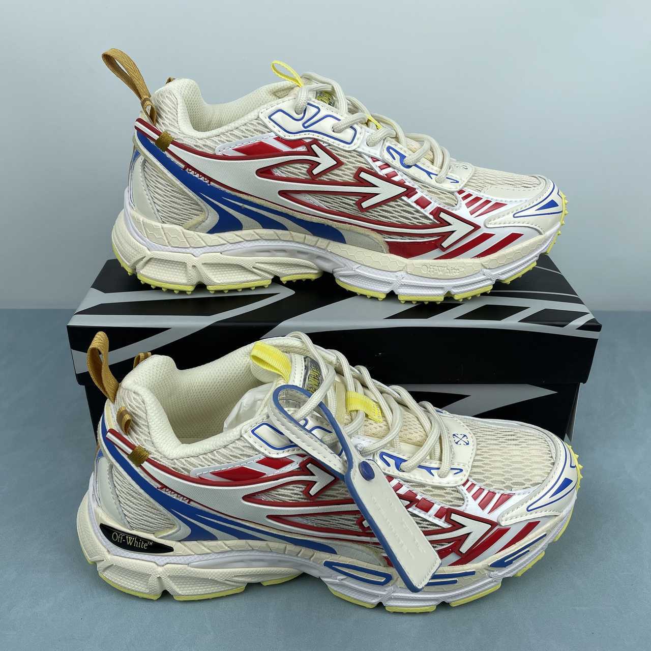 Astariva x off-white sneaker