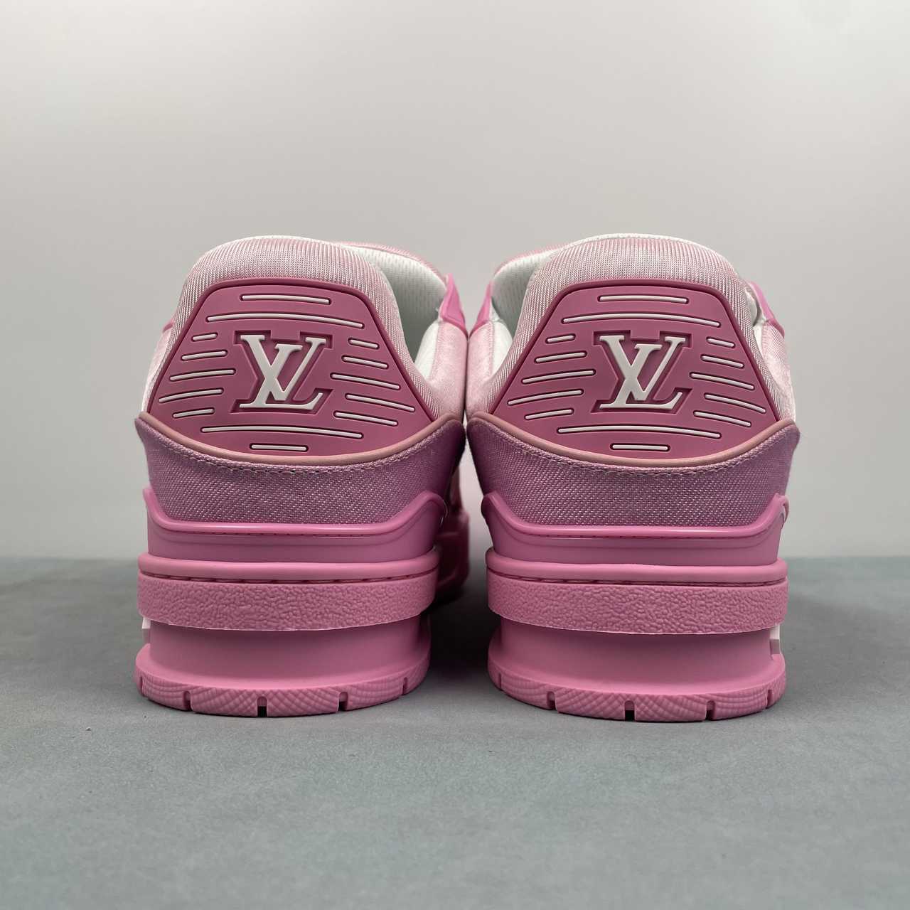 Astariva x LV trainers pink