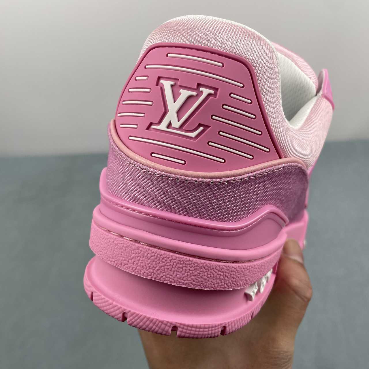 Astariva x LV trainers pink