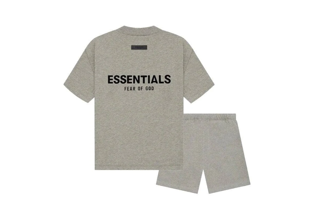 Astariva x Essentials summer set